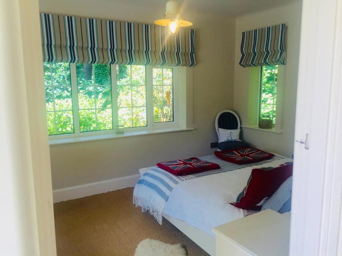 Chadham Pines Cottage Poole Εξωτερικό φωτογραφία